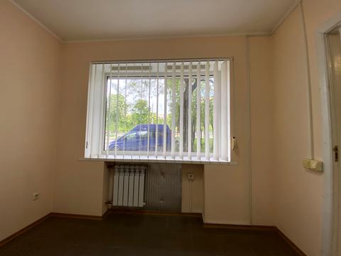 комерційна за адресою 200-річчя Кривого Рогу просп., 12