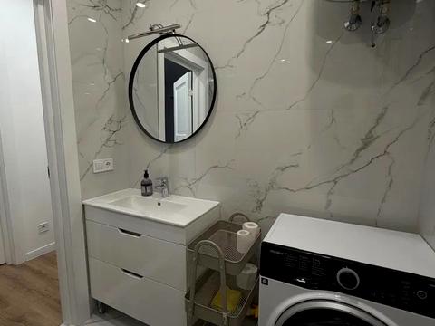 квартира за адресою Салютна вул., 2к9