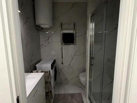 квартира за адресою Салютна вул., 2к9