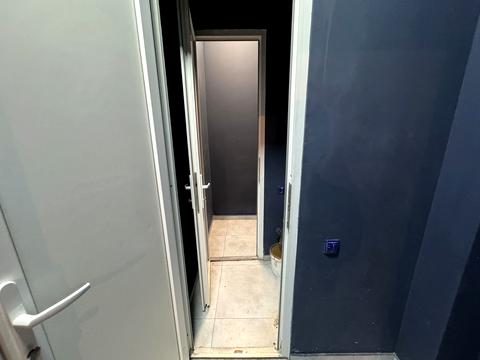 комерційна за адресою Медова вул., 2