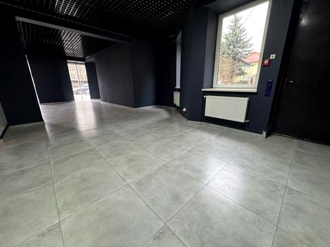 комерційна за адресою Медова вул., 2