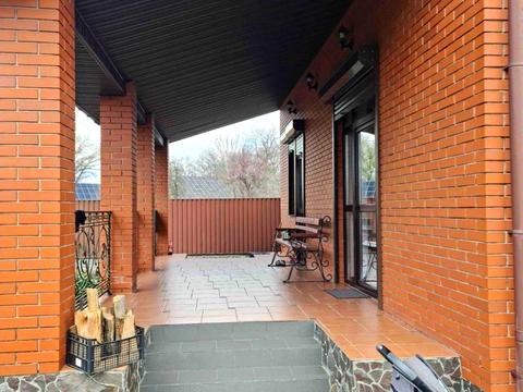 дом по адресу соборна ву.