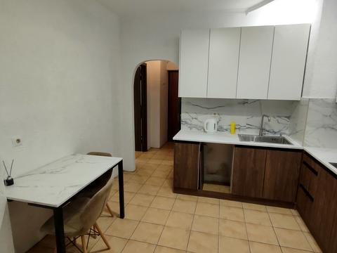 квартира за адресою Райдужний масив вул., 9а