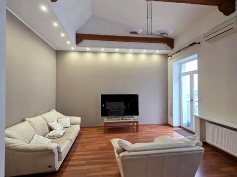 квартира за адресою Будівельників вул., 30