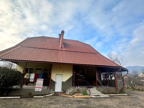 будинок за адресою Дружби