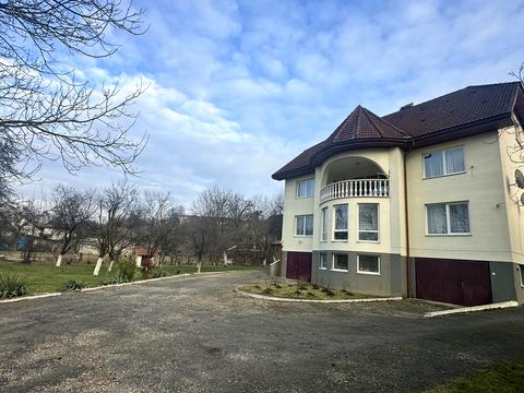 будинок за адресою Дружби