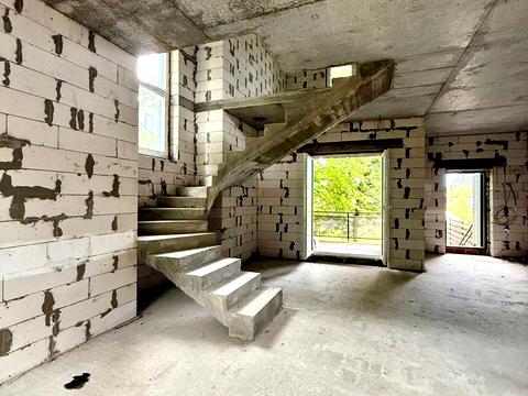 будинок за адресою Лугова