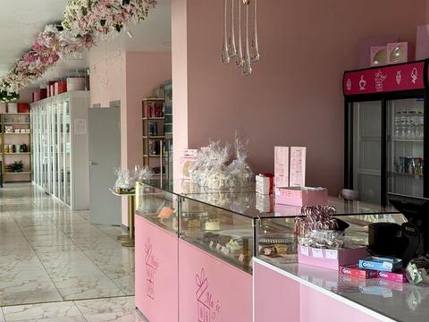 комерційна за адресою Кулика і Гудачека вул. (Макарова), 42