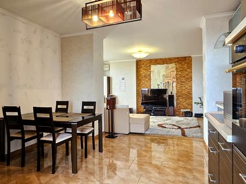 квартира по адресу Днепровская набережная ул., 1