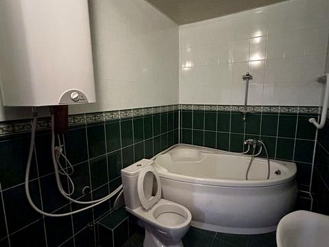 квартира за адресою Грушевського вул., 7