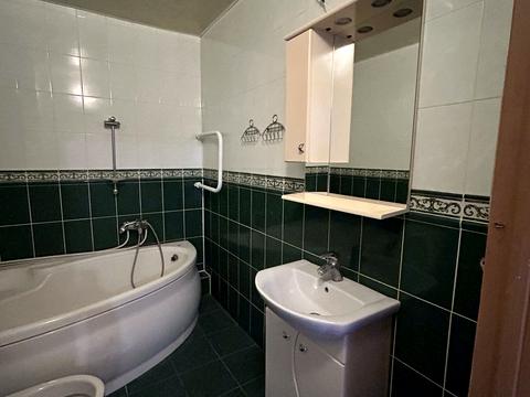 квартира за адресою Грушевського вул., 7