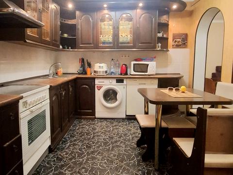 квартира по адресу Зои Гайдай ул., 12/10