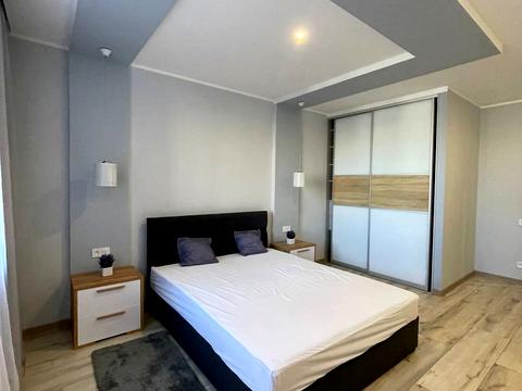 квартира по адресу Ивана Пулюя ул., 40/15