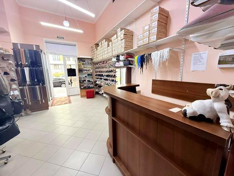 комерційна за адресою Пасічна вул., 171