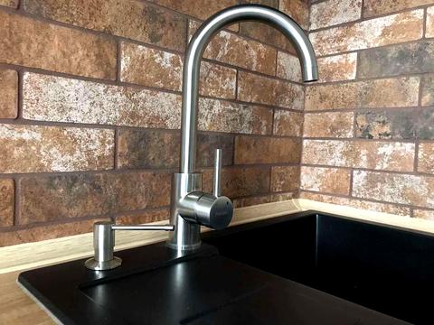 квартира за адресою Салютна вул., 2к3