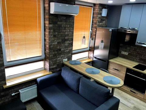 квартира за адресою Салютна вул., 2к3