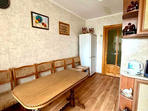 квартира за адресою Льотна вул. (Червоногвардійська), 17а