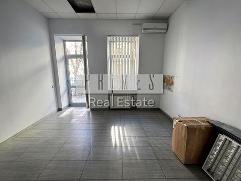 коммерческая по адресу Шота Руставели ул., 23