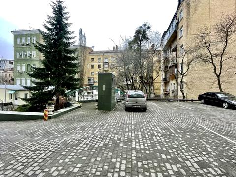 квартира за адресою Івана Франка вул., 24-А