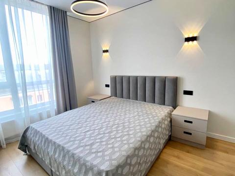 квартира за адресою Слави Стецько вул., (Будинок)