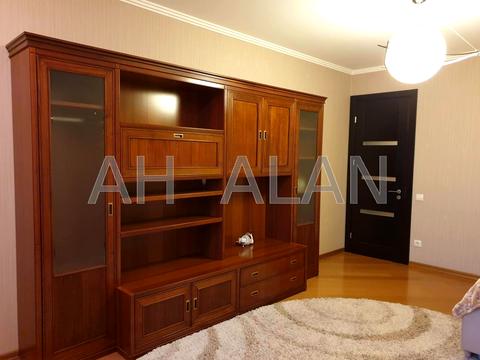 квартира по адресу Раисы Окипной ул., 10-А