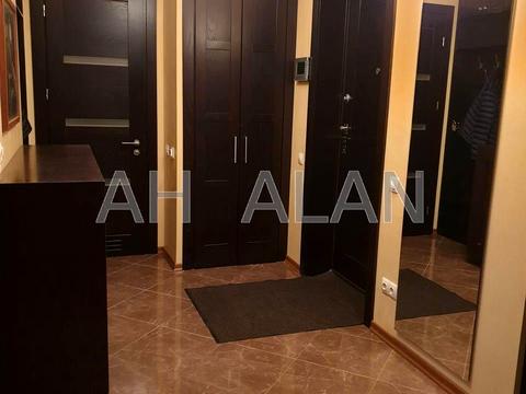 квартира по адресу Раисы Окипной ул., 10-А