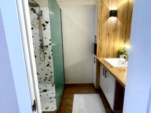квартира за адресою Володимира Івасюка вул., 1
