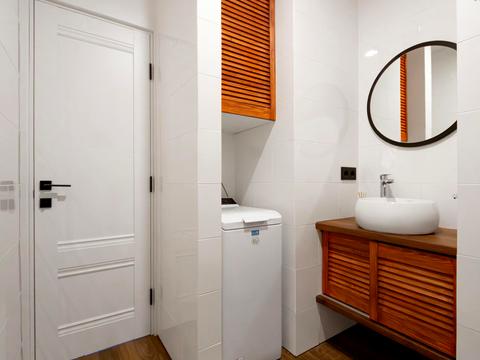 комерційна за адресою урочище Стаїще, 145