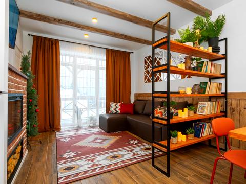 комерційна за адресою урочище Стаїще, 145