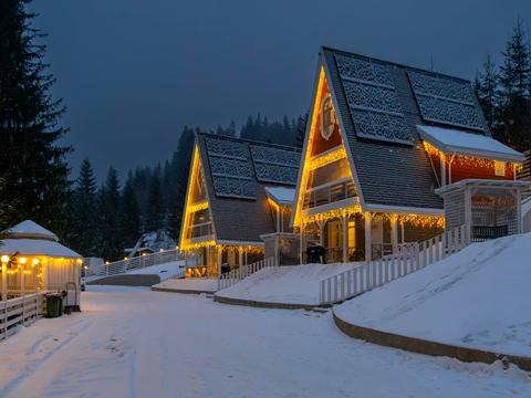 комерційна за адресою урочище Стаїще, 145