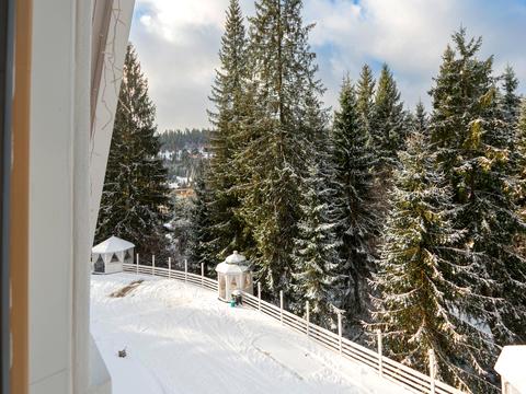 комерційна за адресою урочище Стаїще, 145