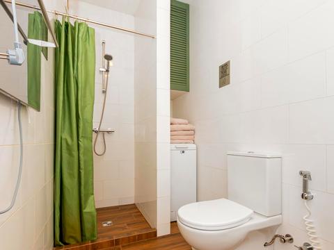 комерційна за адресою урочище Стаїще, 145