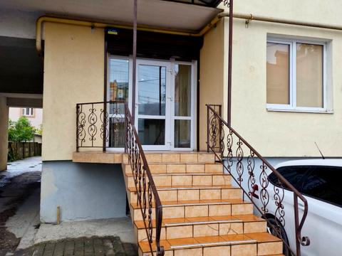 комерційна за адресою Йосифа Сліпого вул., 26а