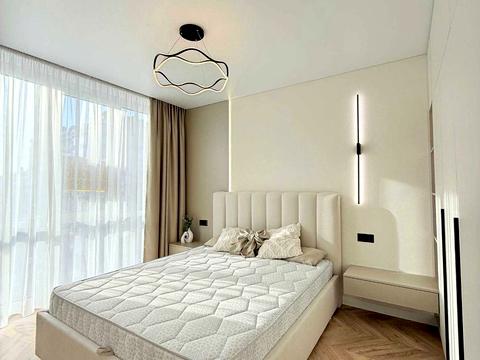 квартира за адресою Степана Бандери вул., 77-Б