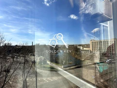 квартира по адресу Защитников Украины пл. (Освобождения), 3