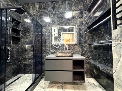 квартира по адресу Защитников Украины пл. (Освобождения), 3