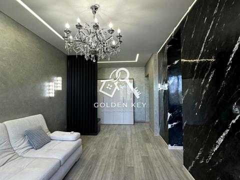 квартира по адресу Защитников Украины пл. (Освобождения), 3