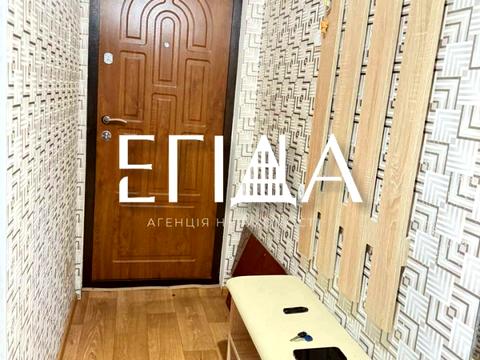 квартира за адресою Миру вул., 6