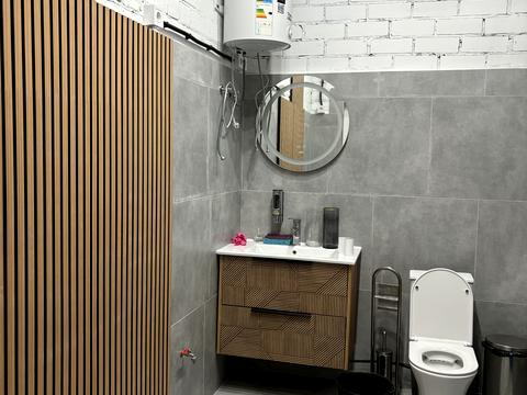 коммерческая по адресу Матвія Донцова ул. (Тургеневская), 24