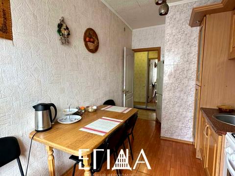 квартира за адресою Перемоги просп., 14