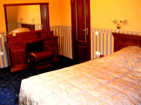 комерційна за адресою Бориславська вул., 31В