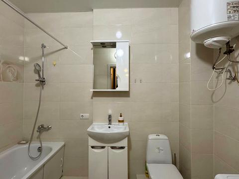 квартира за адресою Андрія Аболмасова вул. (Панельна), 4