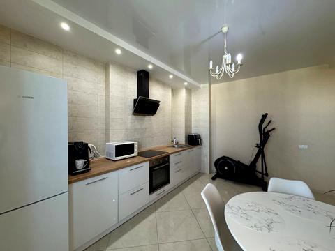 квартира за адресою Андрія Аболмасова вул. (Панельна), 4