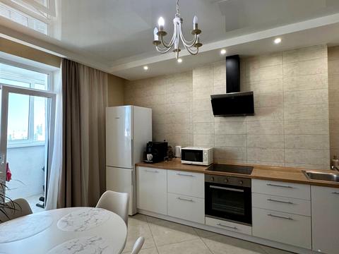 квартира за адресою Андрія Аболмасова вул. (Панельна), 4