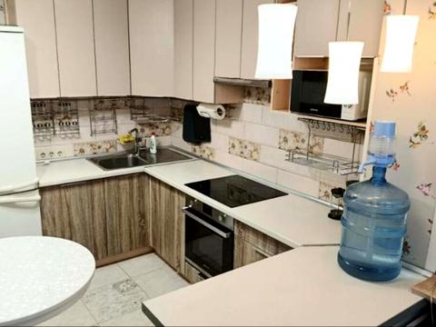 квартира по адресу Романа Ратушного ул. (Волгоградська), (Будинок)