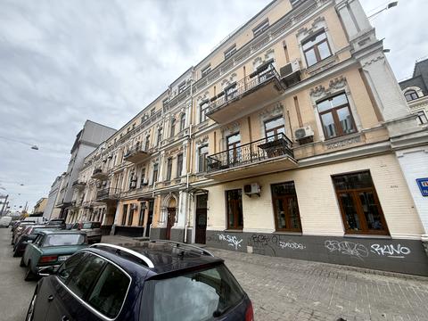 коммерческая по адресу Верхній Вал ул., 62