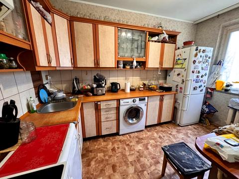 квартира за адресою Тролейбусна вул., 3