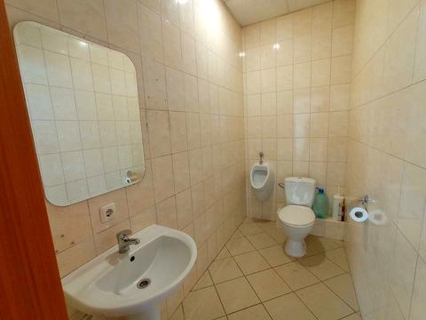 комерційна за адресою Королеви Єлизавети ІІ вул. (Глинки), 2