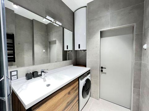 квартира по адресу Кучеревського бульв., 1