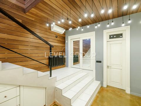 комерційна за адресою Валерія Лобановського просп. (Червонозоряний), 4-Ж